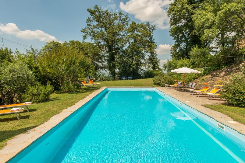 True Umbria Castle Rental Castello Del Falco Swimming Pool 05 True Umbria Castle Rental Castello Del Falco Swimming Pool 05